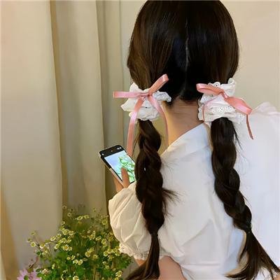 闹剧谜案